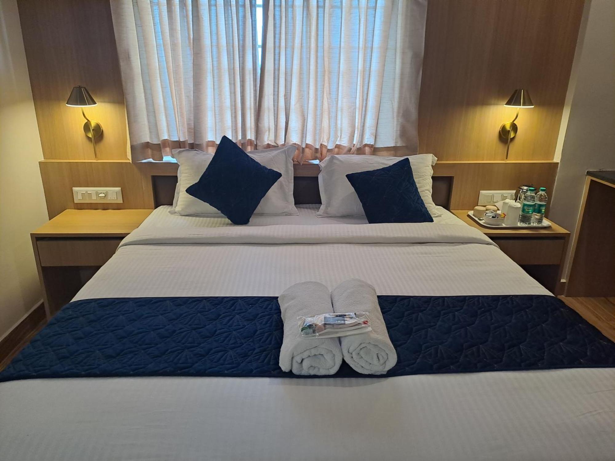 Sky Inn Майсуру Екстер'єр фото
