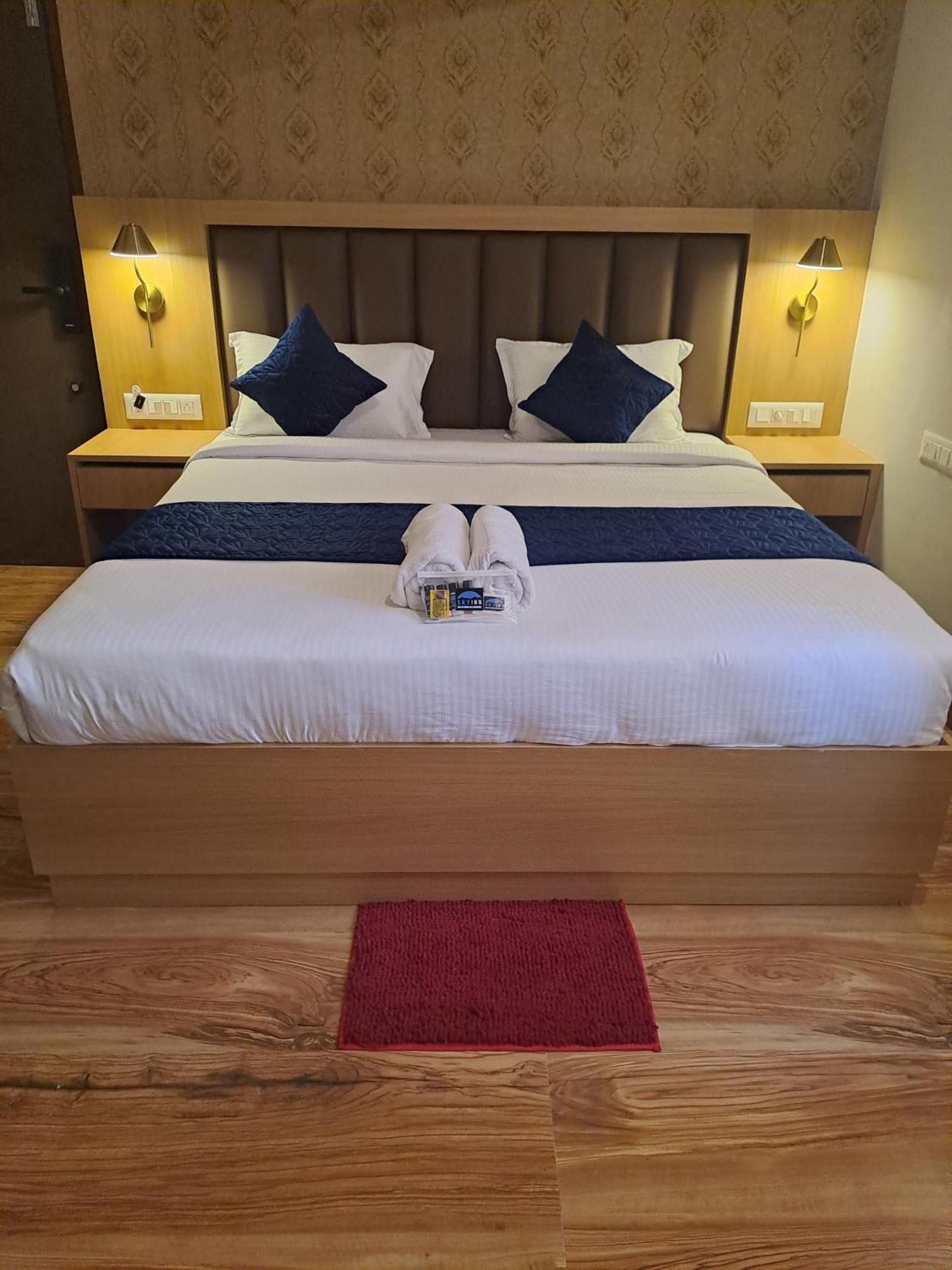 Sky Inn Майсуру Екстер'єр фото