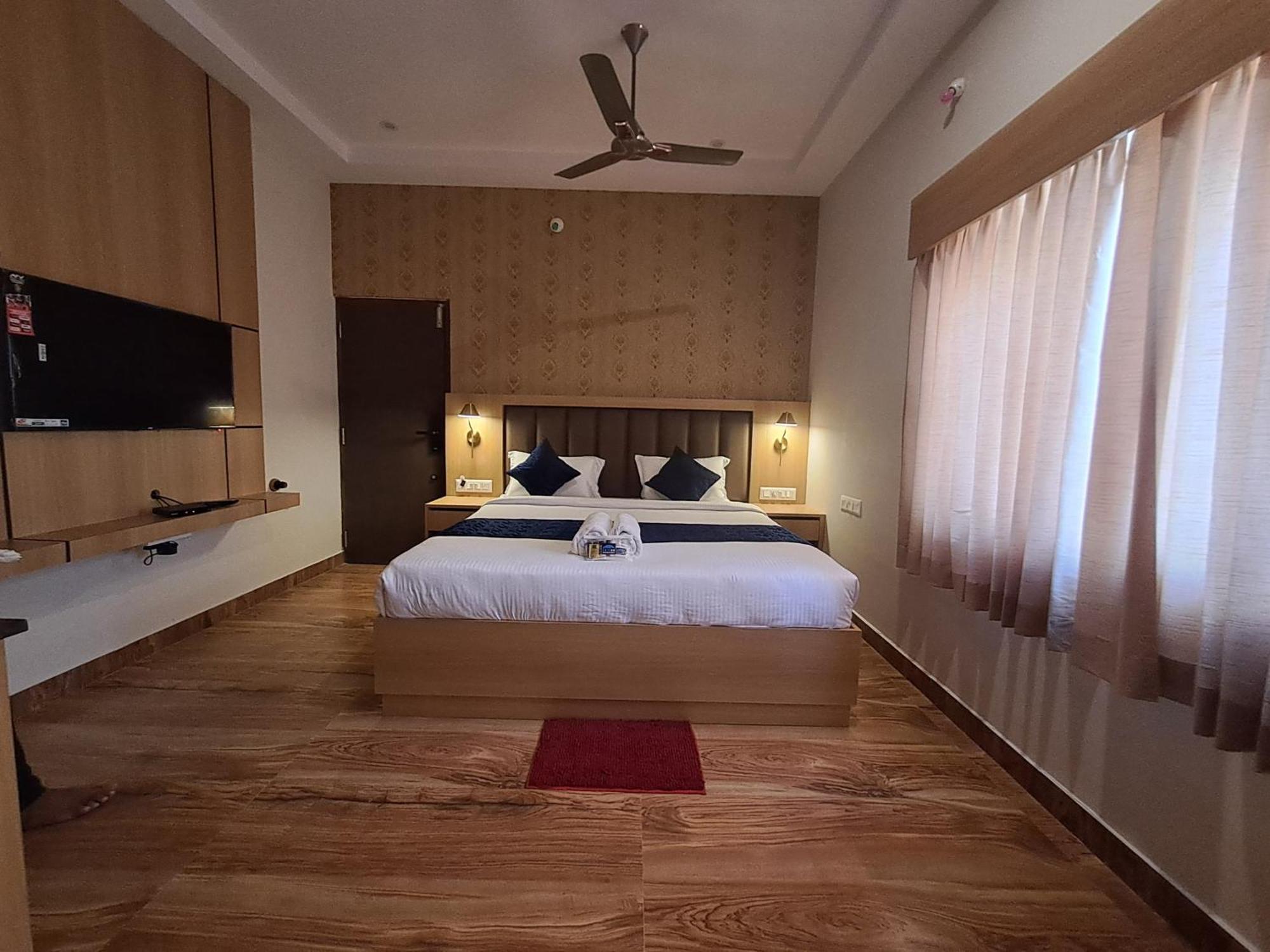 Sky Inn Майсуру Екстер'єр фото