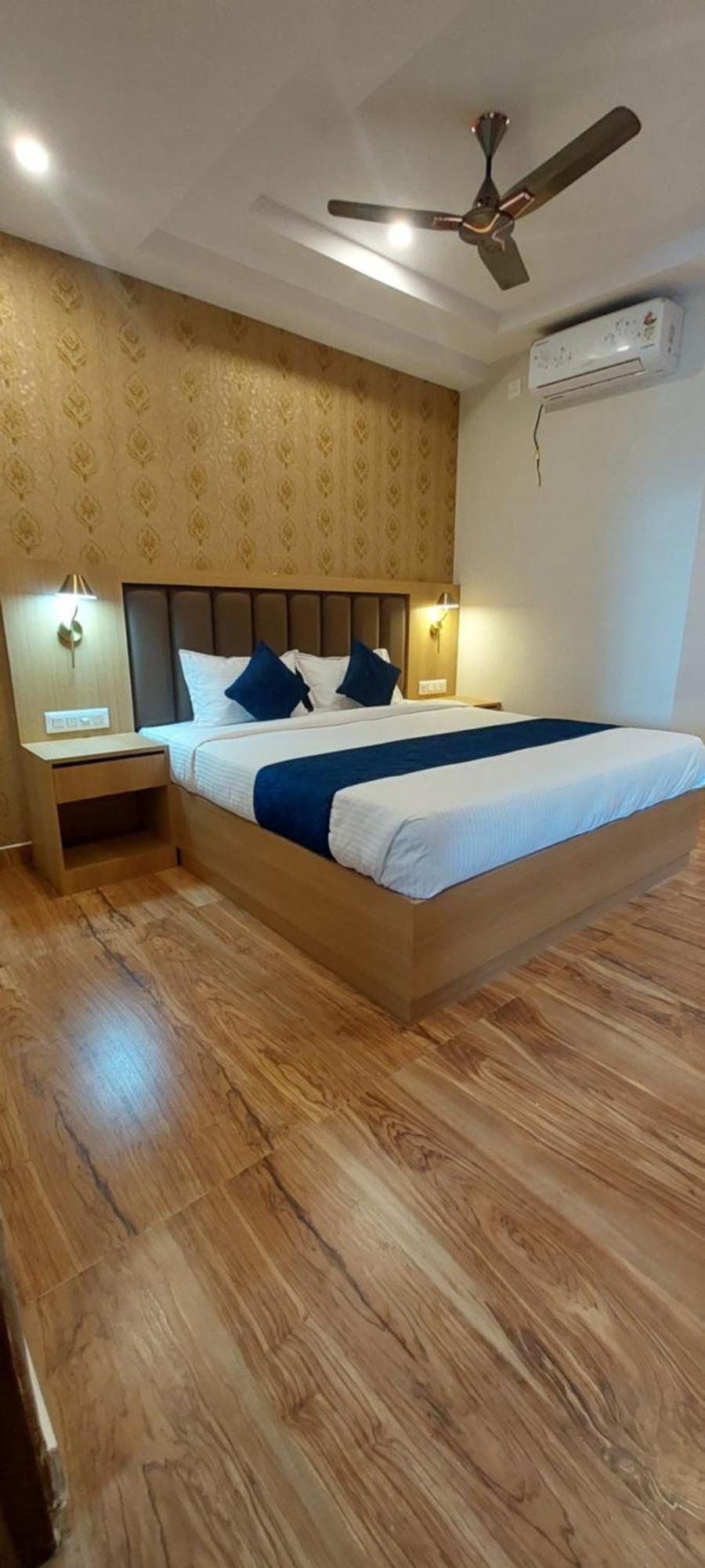 Sky Inn Майсуру Екстер'єр фото