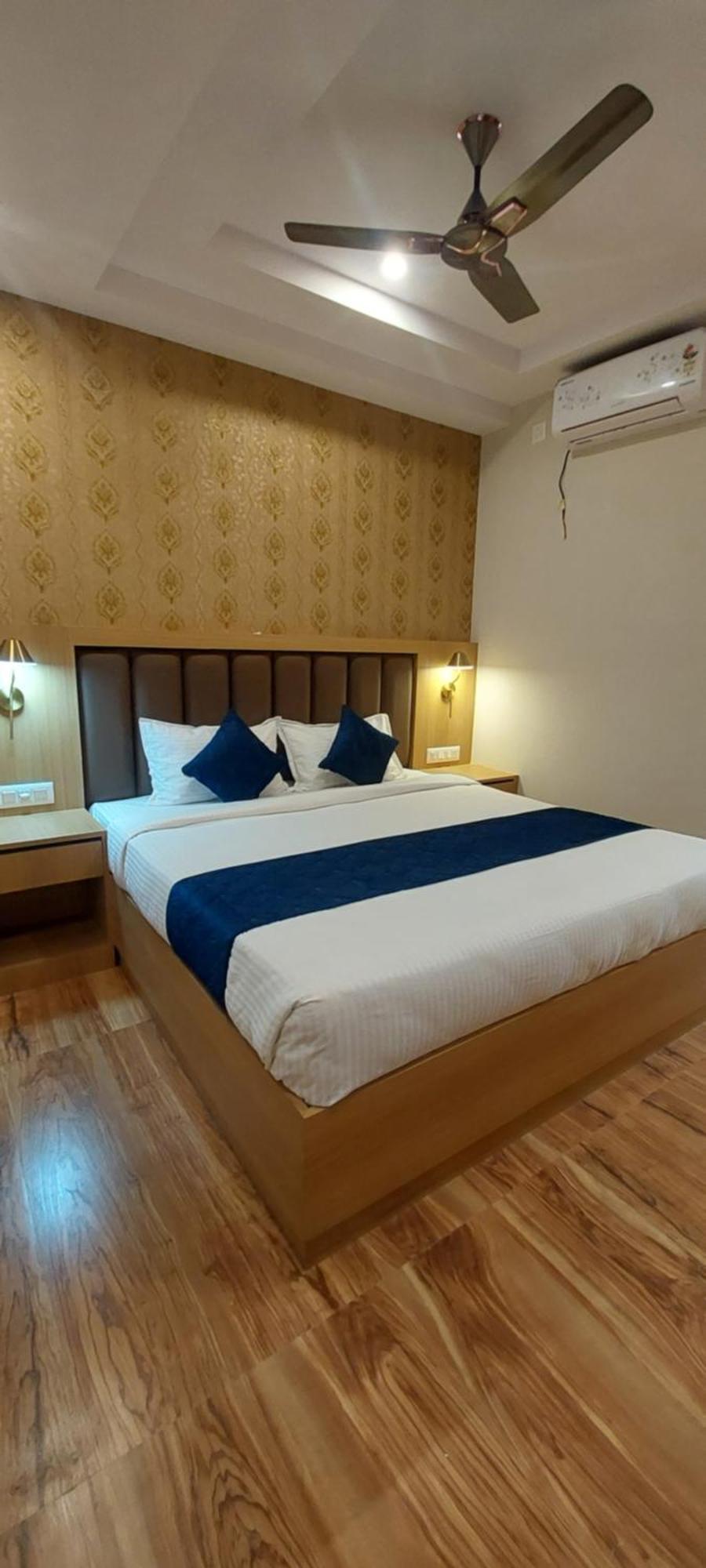 Sky Inn Майсуру Екстер'єр фото